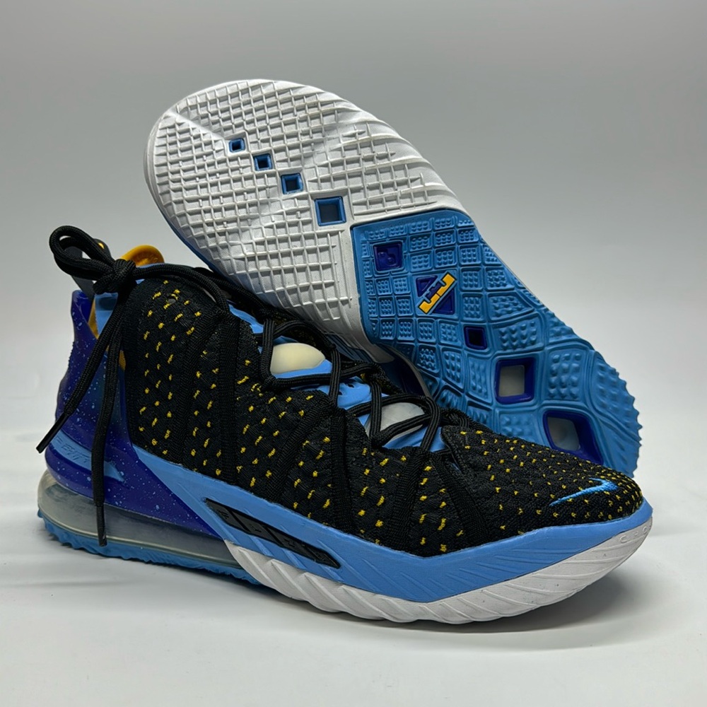 USED Nike Lebron XVIII 18 Lakers Heritage CQ9283-006 Black Blue Shoes Men's 9